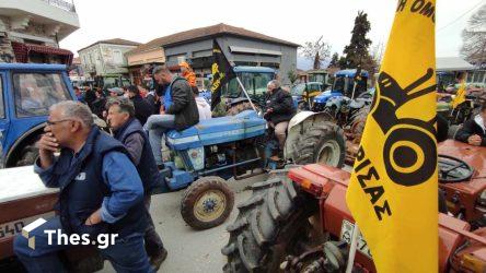 Λάρισα: Μεγάλο συλλαλητήριο αγροτών στην Αγιά (ΦΩΤΟ)