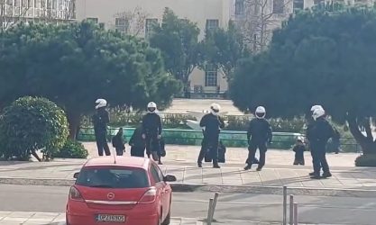 Θεσσαλονίκη: 30 προσαγωγές από την αστυνομική επιχείρηση στο ΑΠΘ