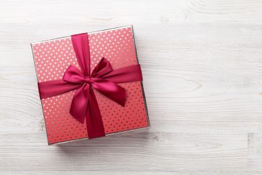 Γιορτή σήμερα Δευτέρα 24 Φεβρουαρίου: Σε ποιους να δώσετε ευχές