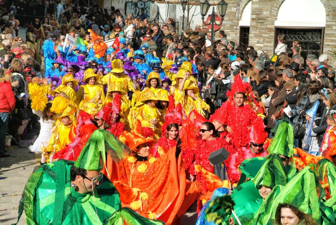 Καρναβάλι Πολυγύρου Χαλκιδική πεζοπόρα τμήματα απόκριες