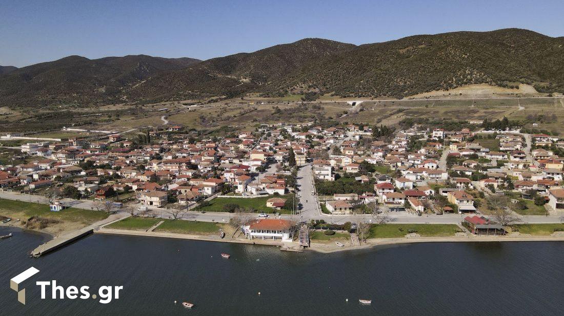 Μικρή Βόλβη Λίμνη Βόλβης Θεσσαλονίκη χωριό δήμος Βόλβης