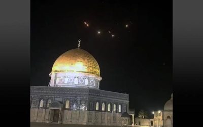 Πόλεμος Ισραήλ-Ιράν: Εκτοξεύθηκαν περισσότερα από 300 drones και πύραυλοι (ΒΙΝΤΕΟ)