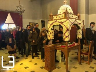 Μεγάλη Παρασκευή: Γιατί περνάμε κάτω από τον Επιτάφιο