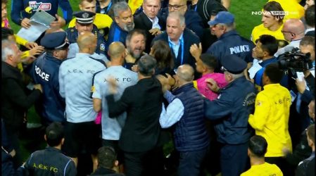 “Ταύρος μαινόμενος” ο Αλμέιδα – Επιασε από το λαιμό άνθρωπο του ΠΑΟΚ (ΒΙΝΤΕΟ)