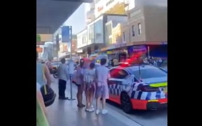 Συναγερμός στην Αυστραλία: Επίθεση με μαχαίρι σε εμπορικό κέντρο στο Σίδνεϊ (ΒΙΝΤΕΟ)
