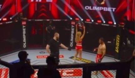 Ιρανός αθλητής του ΜΜΑ κλώτσησε ring girl