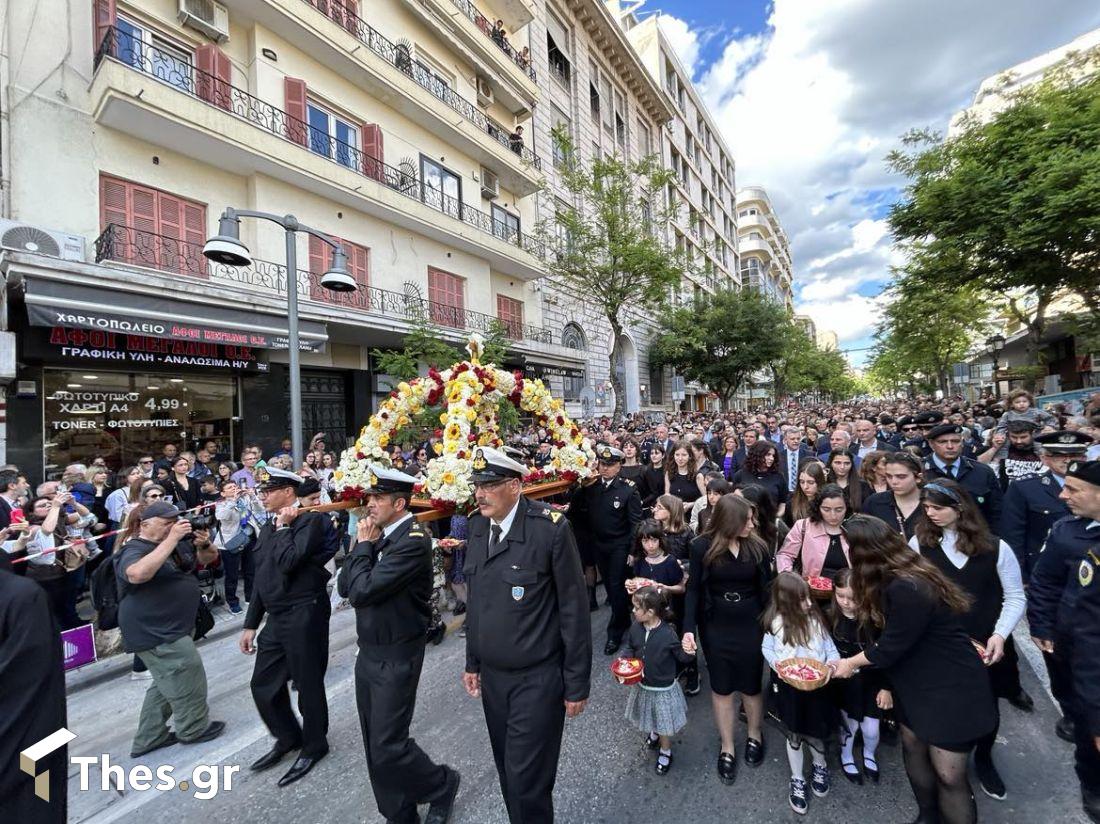 Περιφορά πρώτου Επιταφίου στη Θεσσαλονίκη Αγιος Μηνάς