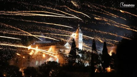 Χίος: Εντυπωσίασε ο ρουκετοπόλεμος στον Βροντάδο (ΒΙΝΤΕΟ & ΦΩΤΟ)
