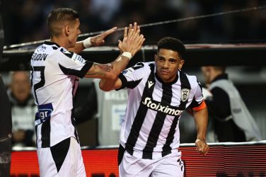 ΠΑΟΚ-Παναθηναϊκός 4-1: Ο “Δικέφαλος” πέταξε για το πρωτάθλημα – Στο “Κλ. Βικελίδης” κρίνεται ο τίτλος