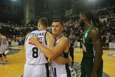 Το πάλεψε ο ΠΑΟΚ, έχασε στην παράταση από τον Παναθηναϊκό κι αποκλείστηκε από τα πλέι οφ