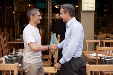 Ο Μητσοτάκης συνάντησε τον Λουτσέσκου – Τα συγχαρητήρια για το πρωτάθλημα (ΦΩΤΟ)