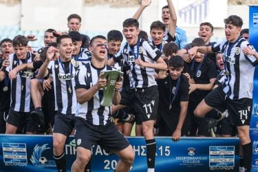 Το… σήκωσε και η Κ15 του ΠΑΟΚ – Στον τελικό νίκησαν τον Ολυμπιακό (1-0)