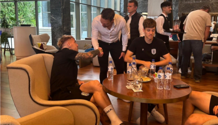 Στέφανος Κασσελάκης παίκτες ΠΑΟΚ συνάντηση ξενοδοχείο Μακεδονία Παλλάς
