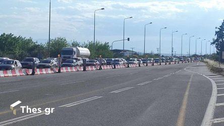 Θεσσαλονίκη: Επιστροφή με καθυστερήσεις στα διόδια Μαλγάρων για τους εκδρομείς (ΦΩΤΟ)