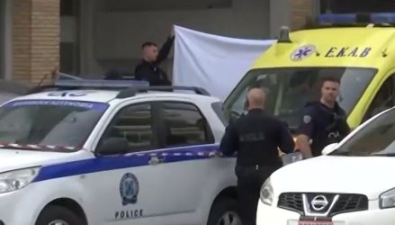 Δολοφονία στο Μενίδι: Σοκαριστικές οι αποκαλύψεις του εγκλήματος – «Η κοπέλα καλούσε βοήθεια»
