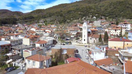Σοχός χωριό κωμόπολη Νομός Θεσσαλονίκης Θεσσαλονίκη εκκλησία φωτογραφία με drone