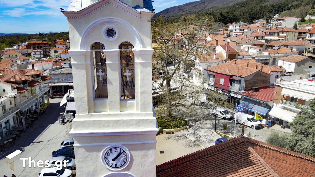 Σοχός χωριό κωμόπολη Νομός Θεσσαλονίκης Θεσσαλονίκη εκκλησία φωτογραφία με drone
