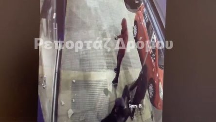 Θεσσαλονίκη: Διαρρήκτες πετούσαν πέτρες επί 30 λεπτά για να σπάσουν βιτρίνα καταστήματος (ΒΙΝΤΕΟ)