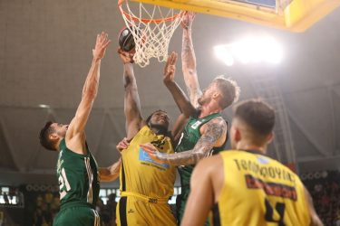 Παναθηναϊκός – Aρης 81-68: Ηττα λίγο στον ημιτελικό του Super Cup για τους “κίτρινους”