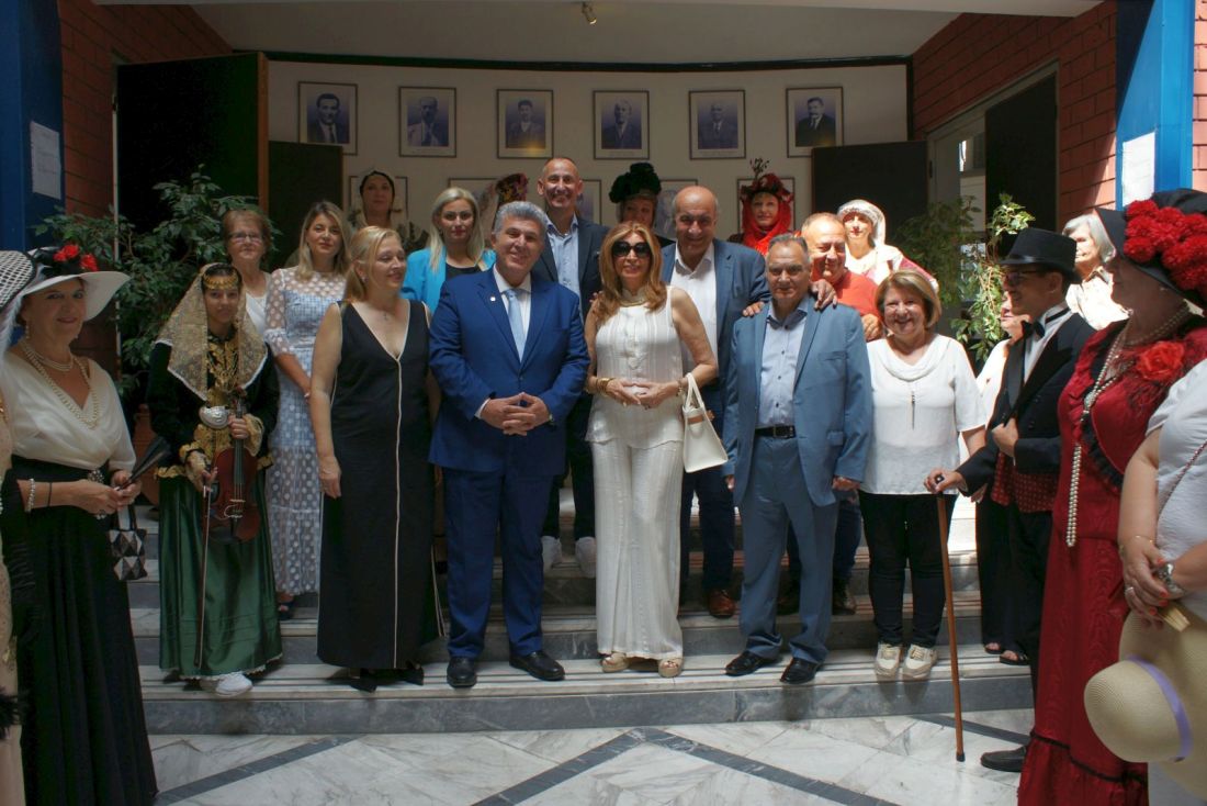 Μιμή Ντενίση