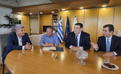Συνάντηση Αγγελούδη-Λιβάνιου, στο επίκεντρο σχολική στέγη και Flyover