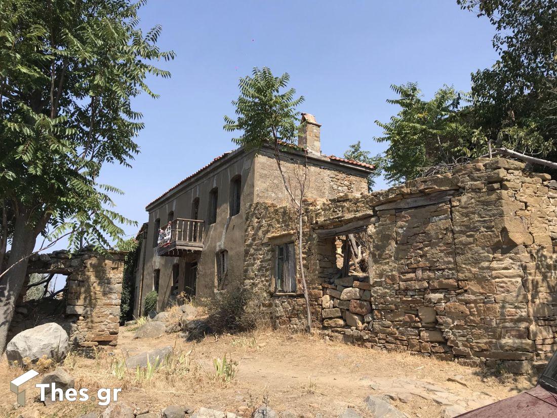 Σχοινούδι χωριό Ιμβρος εγκαταλελειμμένα σπίτια