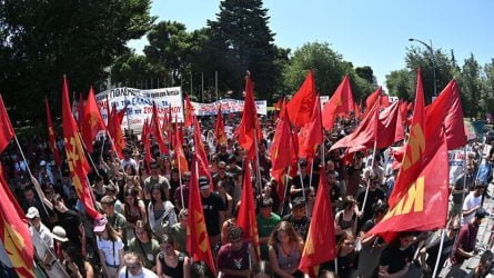 ΚΚΕ Θεσσαλονίκη πορεία