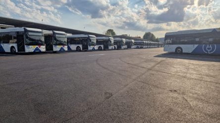 Θεσσαλονίκη: Εγκαινιάστηκε ο σταθμός φόρτισης ηλεκτρικών λεωφορείων (ΦΩΤΟ)