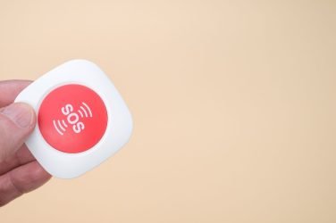 48χρονος ζήτησε panic button – Κατήγγειλε την πρώην σύντροφό του για ενδοοικογενειακή βία