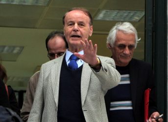 Πέθανε ο Μπάμπης Βωβός – Ποιος ήταν ο κατασκευαστής που από την κορυφή έχασε σχεδόν τα πάντα