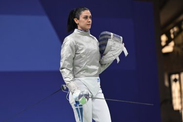 Ολυμπιακοί Αγώνες 2024: Ανετη πρόκριση της Γκουντούρα στις «16» της σπάθης