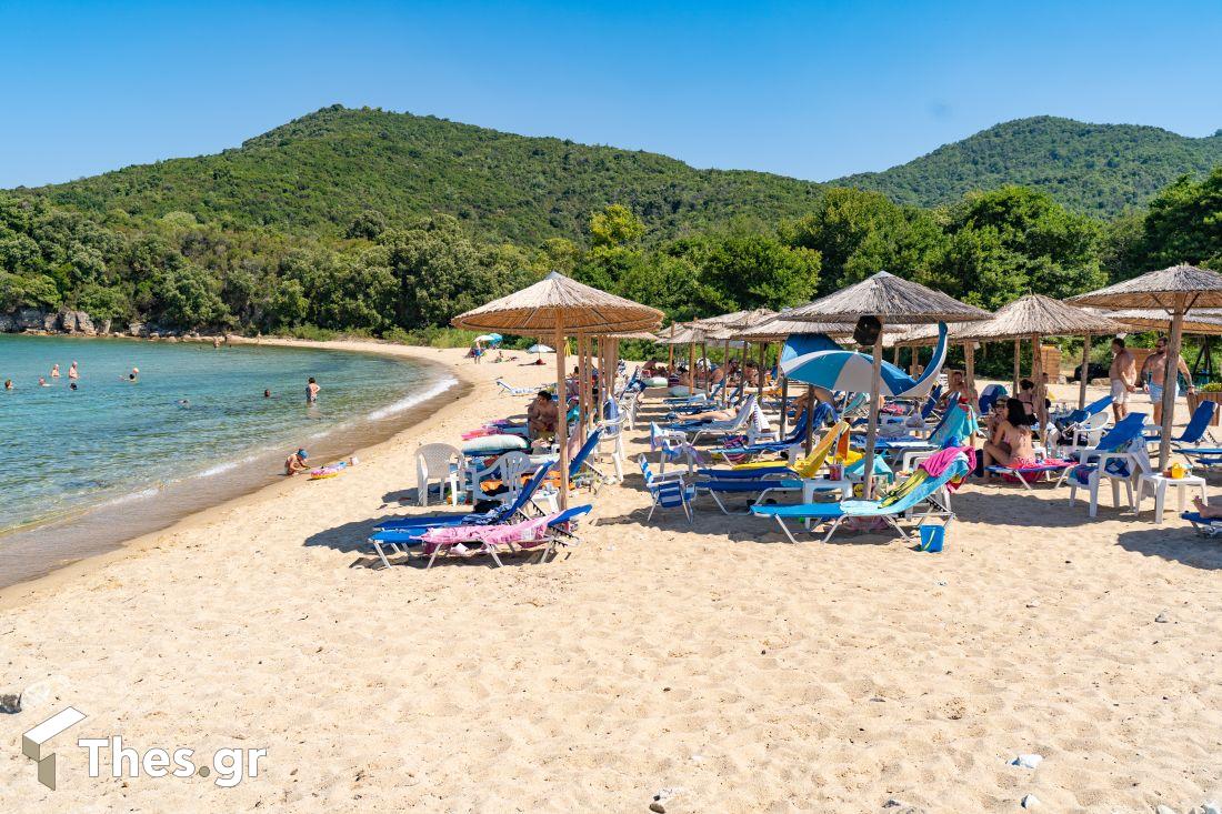 Beach bar- Εστιατόριο «Μπαλκονάκι» παραλία Βίνα Ολυμπιάδα Χαλκιδική