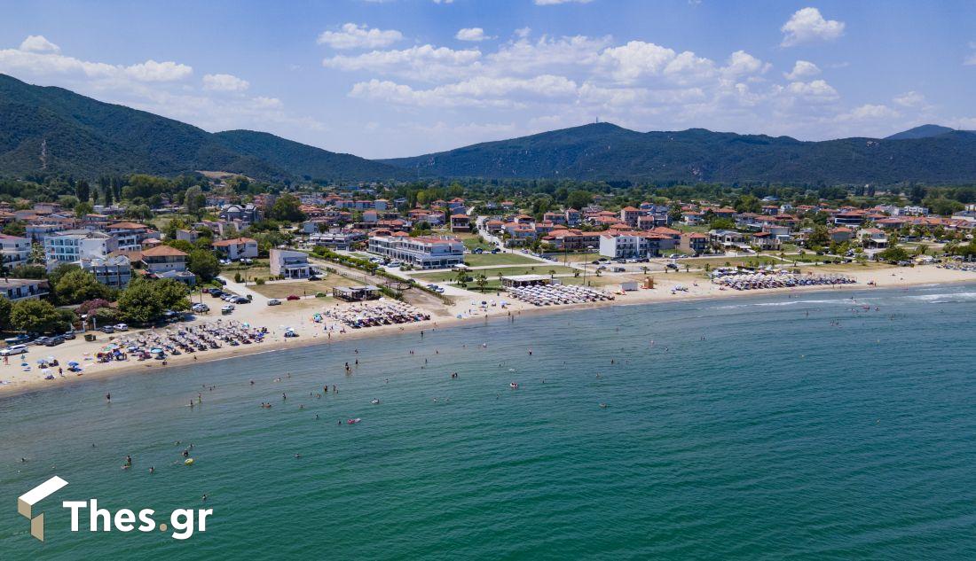 παραλία δυτική πλευρά Σταυρού θάλασσα διακοπές καλοκαίρι