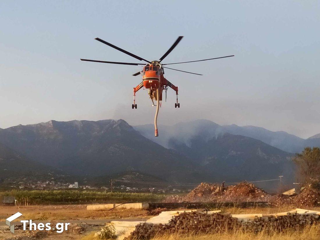 φωτιά Παγγαίο Ορος Ποδοχώρι ελικόπτερο δεξαμενή νερού ανεφοδιασμός