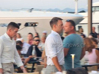 Στέφανος Κασσελάκης: Ξεκίνησαν οι εορτασμοί για το γαμήλιο τετραήμερο (ΦΩΤΟ)