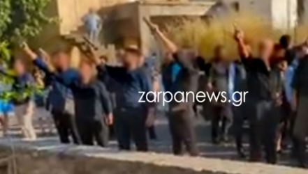 Κρήτη: “Βροχή” οι μπαλωθιές έξω από εκκλησία στα Χανιά εν ώρα γάμου (BINTEO)