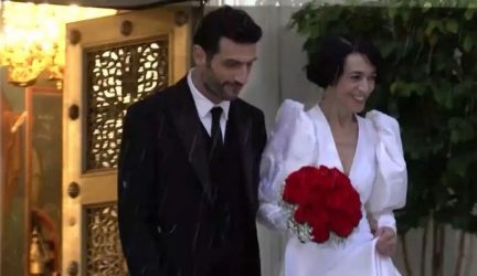 Νίκος Κουρής: Φήμες για “μαύρα σύννεφα” στο γάμο με την Ελενα Τοπαλίδου – Διέγραψε αναρτήσεις