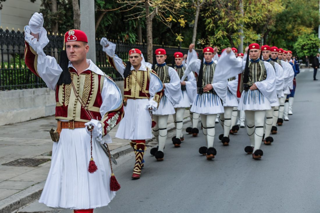 Εύζωνες