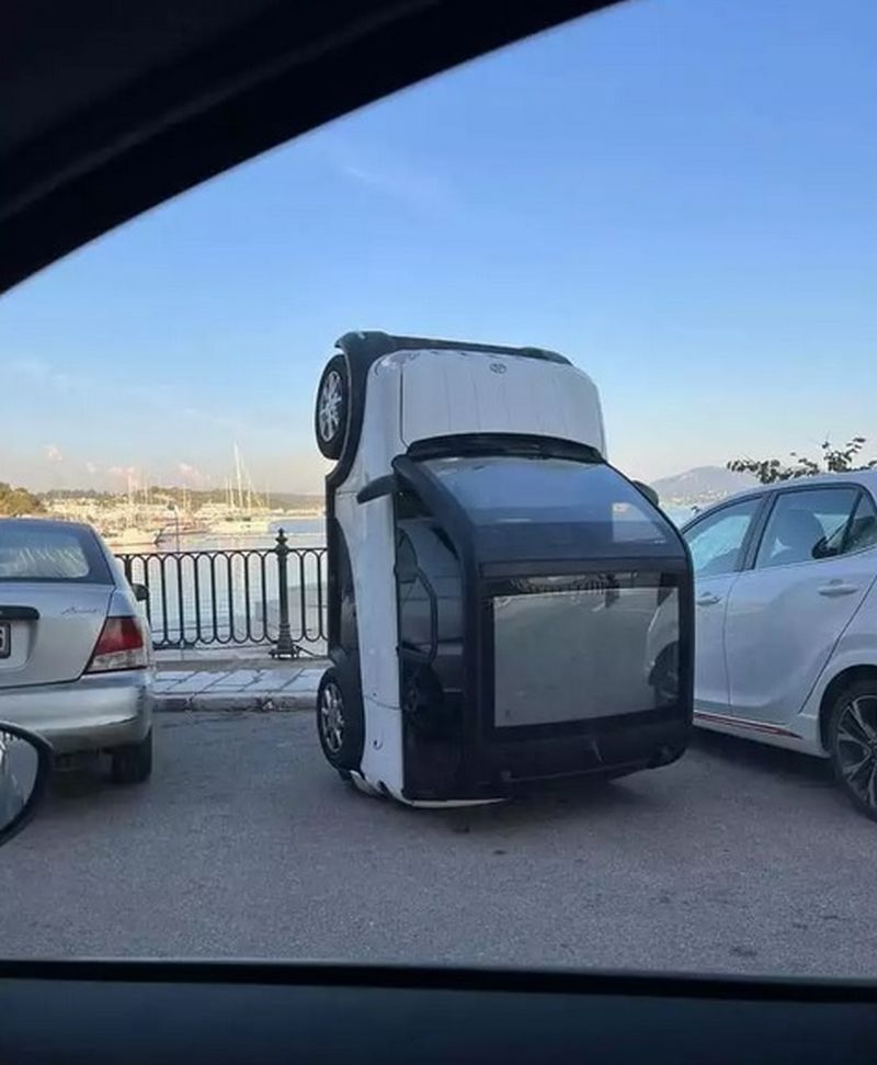 παρκάρισμα Κέρκυρα