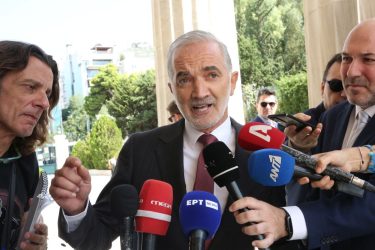 Μάριος Σαλμάς: “Η διαγραφή μου είναι αντισυνταγματική – Δεν παραδίδω την έδρα” (ΒΙΝΤΕΟ)