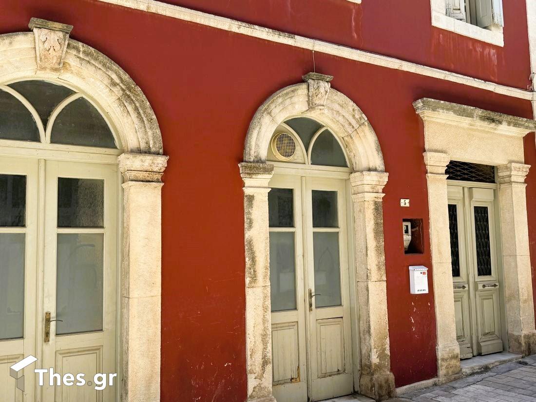 Αρχάνες χωριό Κρήτη Ηράκλειο διακοπές Archanes Crete