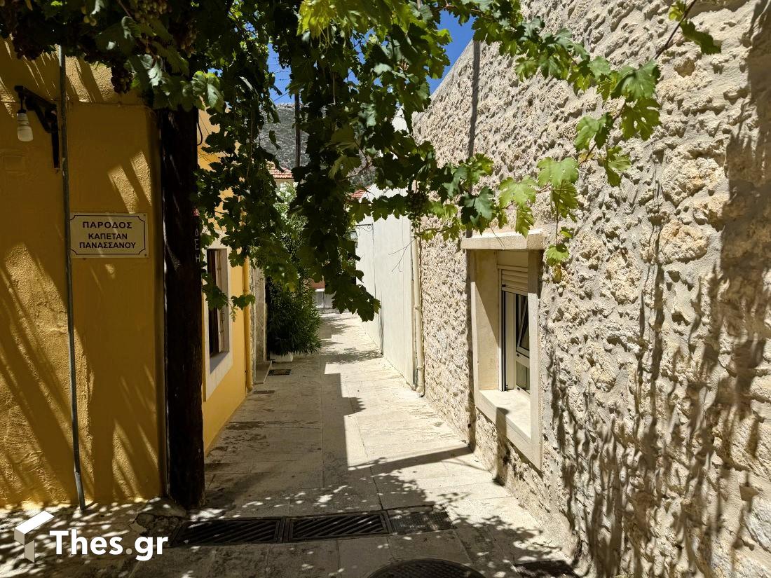 Αρχάνες χωριό Κρήτη Ηράκλειο διακοπές Archanes Crete