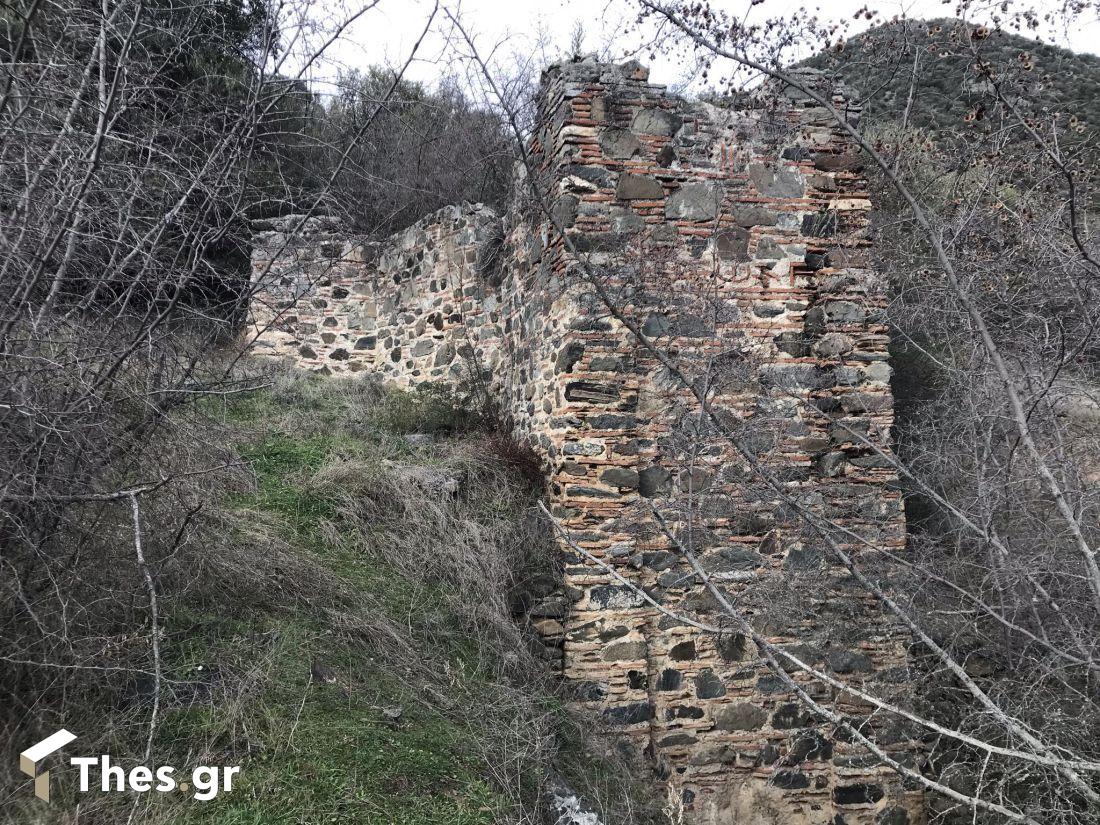 Τζιμηλάρειον Βυζαντινό Ελαιοτριβείο Λαδόμυλος Βόλβη Θεσσαλονίκη ερείπια