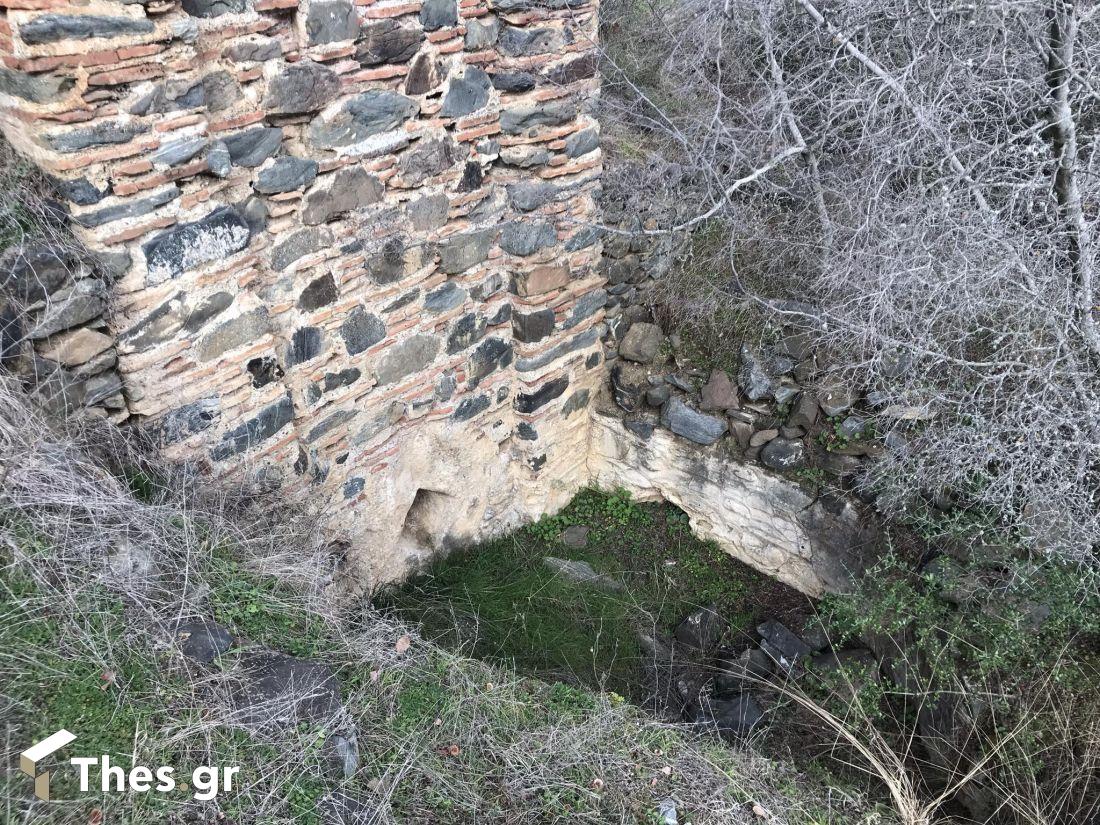 Τζιμηλάρειον Βυζαντινό Ελαιοτριβείο Λαδόμυλος Βόλβη Θεσσαλονίκη ερείπια