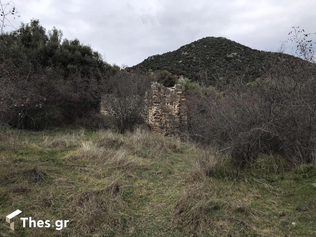 Τζιμηλάρειον Βυζαντινό Ελαιοτριβείο Λαδόμυλος Βόλβη Θεσσαλονίκη ερείπια