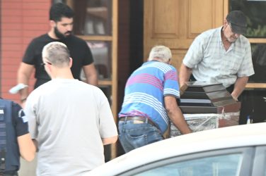 Νέα Σμύρνη: Δολοφονία ο θάνατος του 46χρονου – Οι πρώτες δηλώσεις της αδερφής του, που εξετάζεται