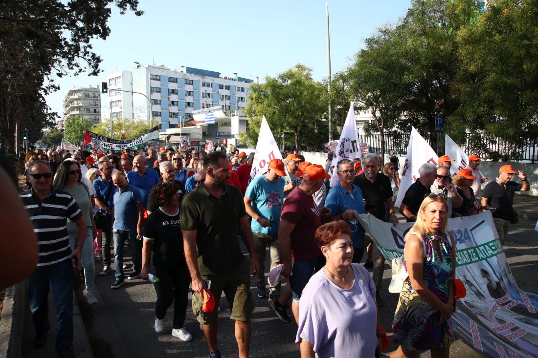 Θεσσαλονίκη πορεία υγειονομικοί