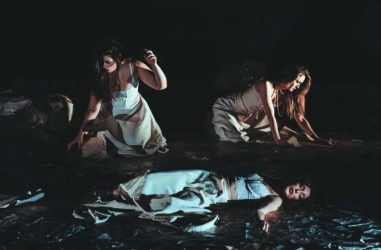 «SENSO» του Camillo Boito στο Θέατρο Τ, σε εμπνευσμένη σκηνοθεσία του Σωτήρη Ρουμελιώτη