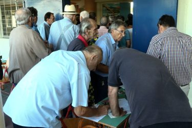 Εκλογές ΠΑΣΟΚ: 65671 ψήφισαν μέχρι τις 11:00