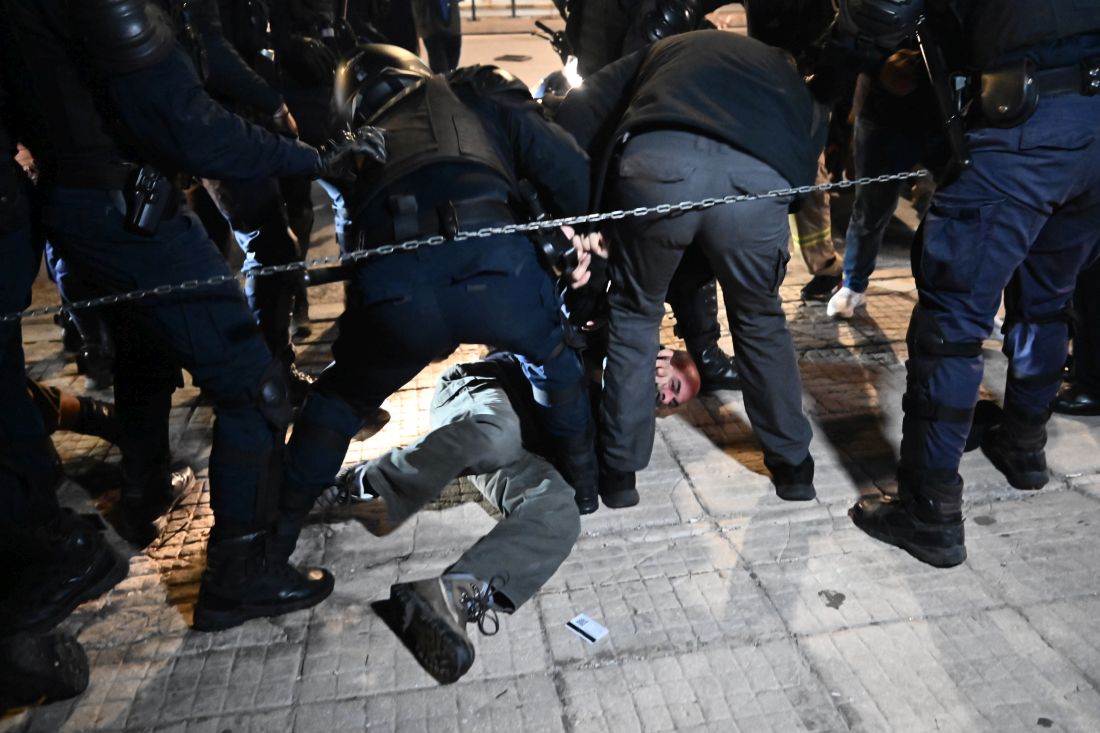 Επεισόδια στο Υπουργείο Κλιματικής Κρίσης και Πολιτικής Προστασίας